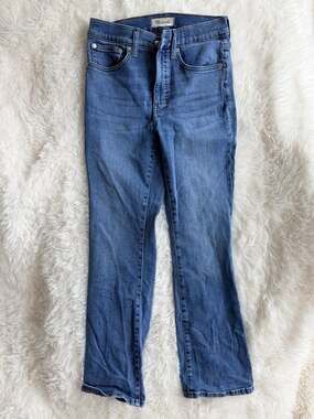 Madewell Mid-Rise Kick Out Jeans Size 27
